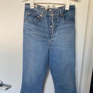 LEVIS Ribcage crop flare jeans